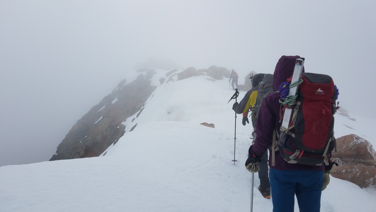 climbing-ridge-to-evans.jpg