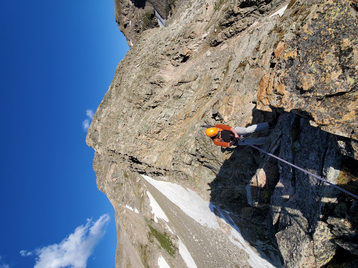 rappelling-bancroft.jpg